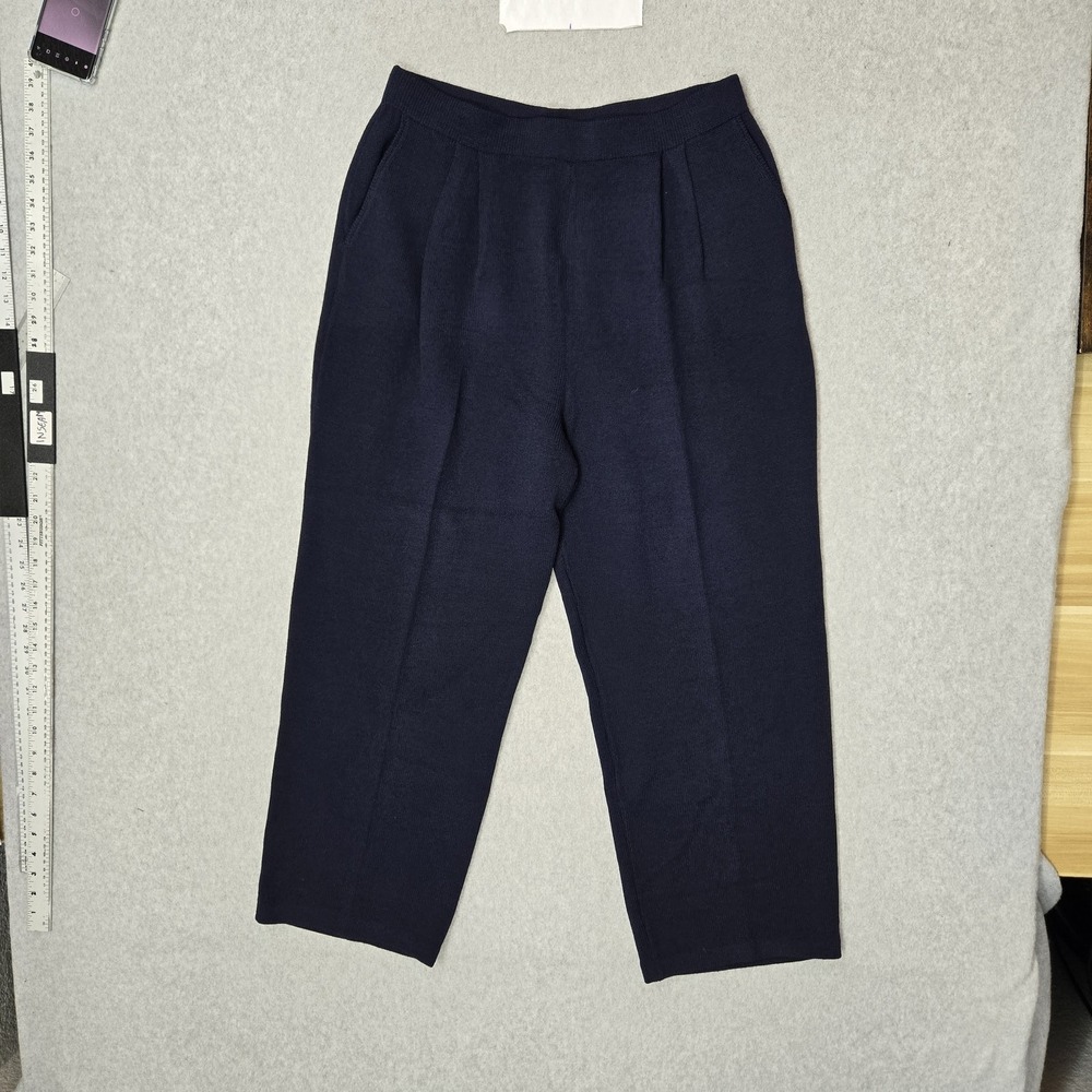 VINTAGE St. John Collection Women Pants 14 Navy Pleated Santana Knit 25" 90s USA